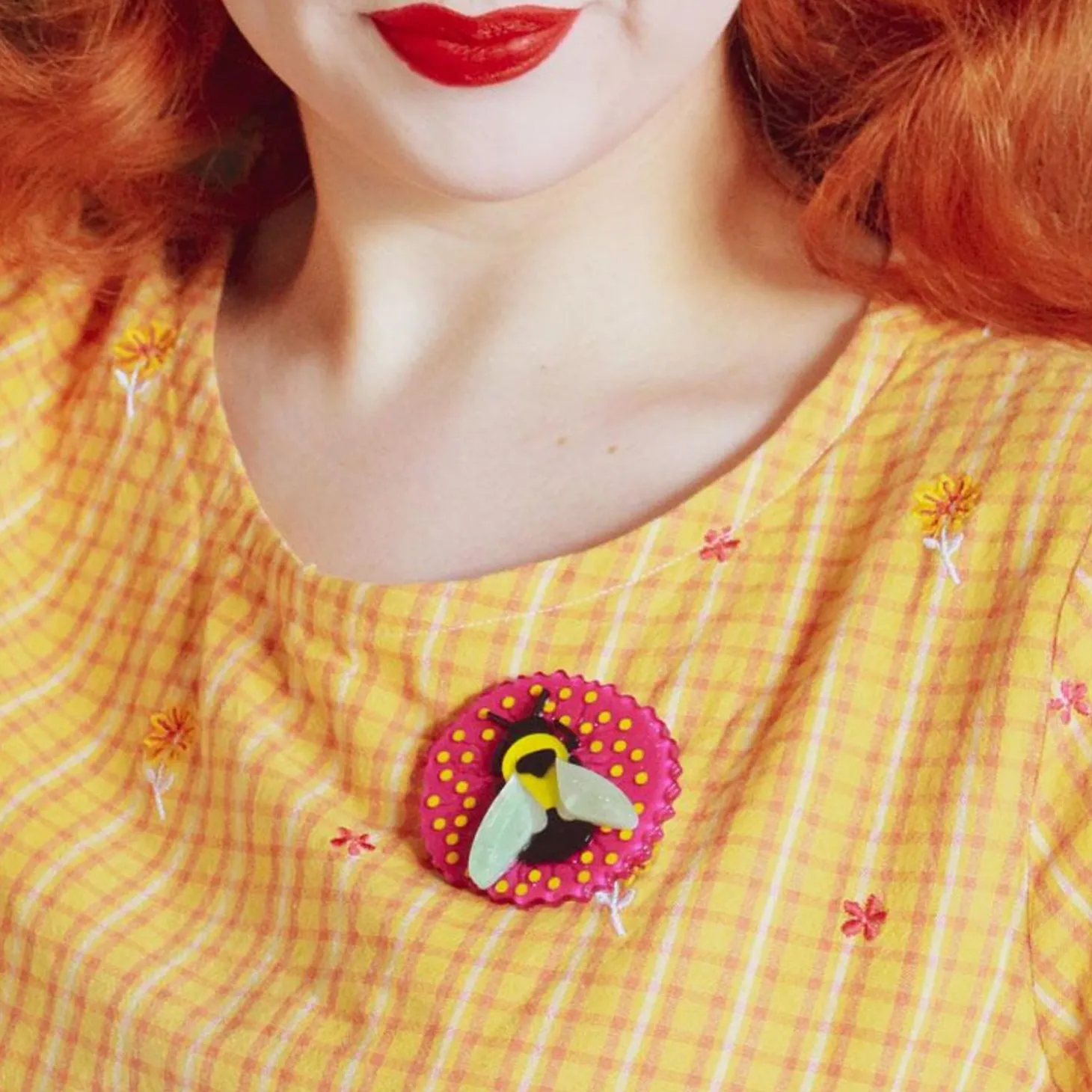 Bumblebee Burrower Brooch