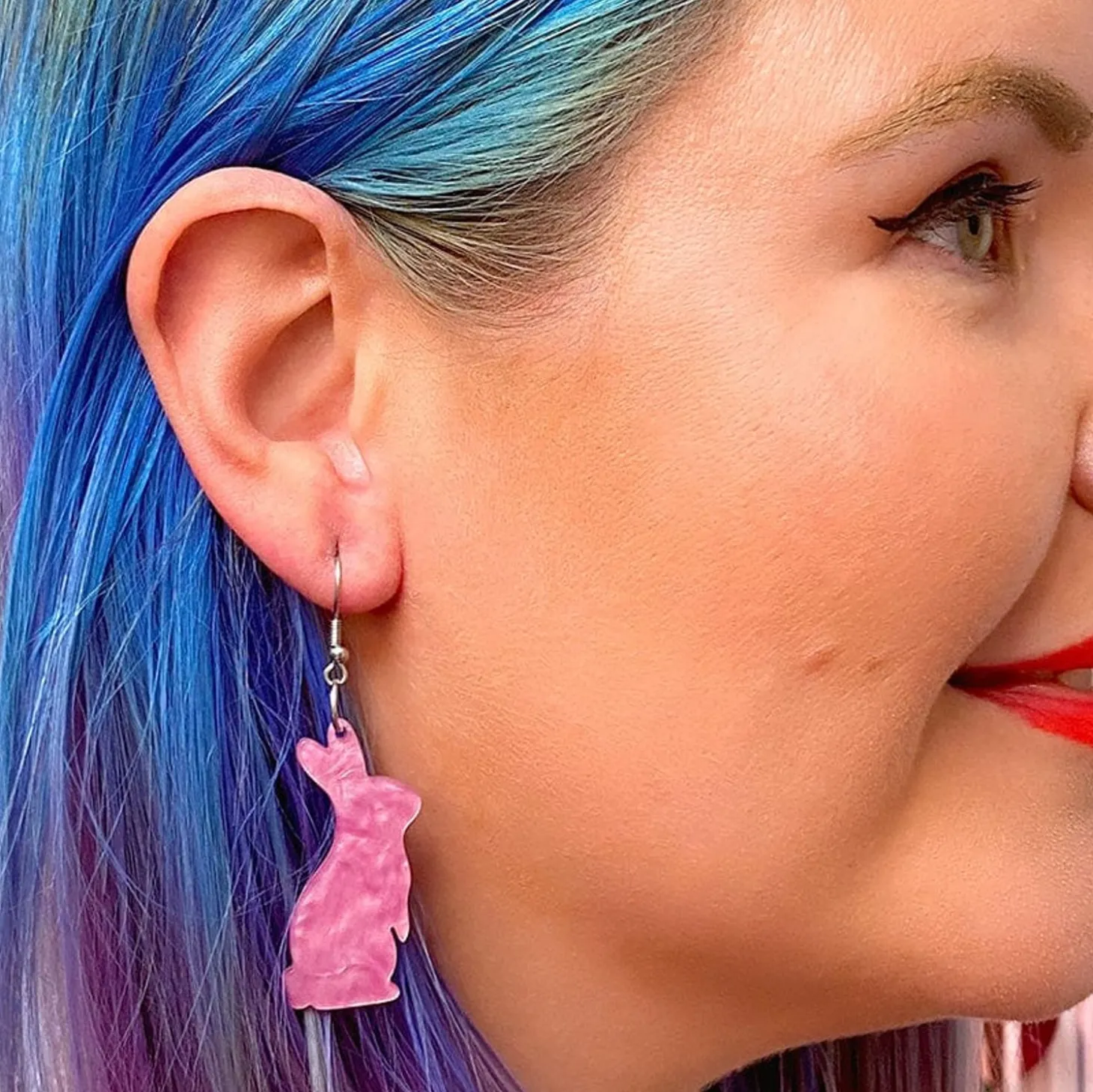 Bunny Ripple Resin Drop Earrings - Mauve
