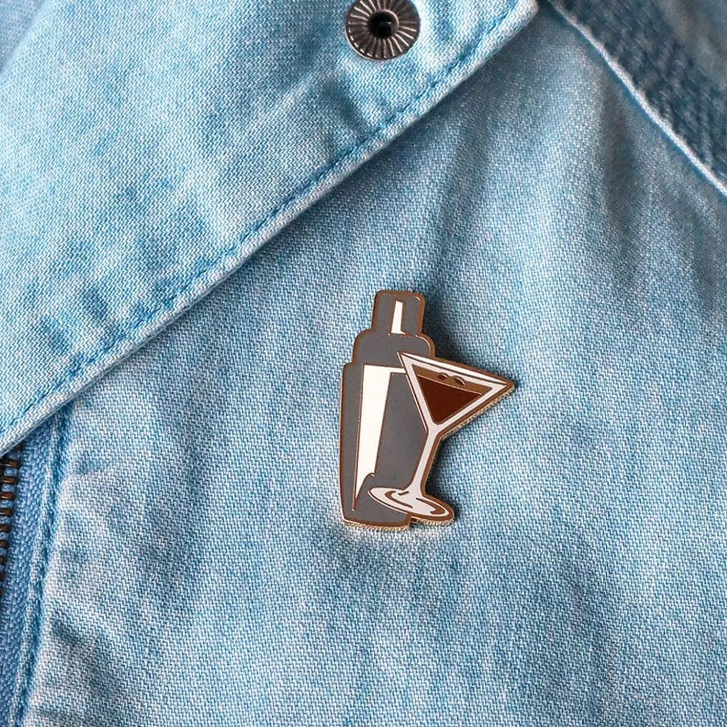 Buonanotte Enamel Pin