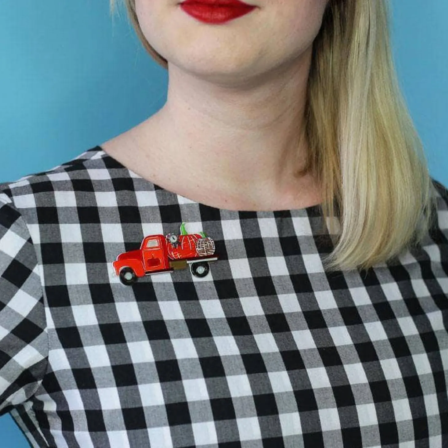 County Fair Chariot Brooch