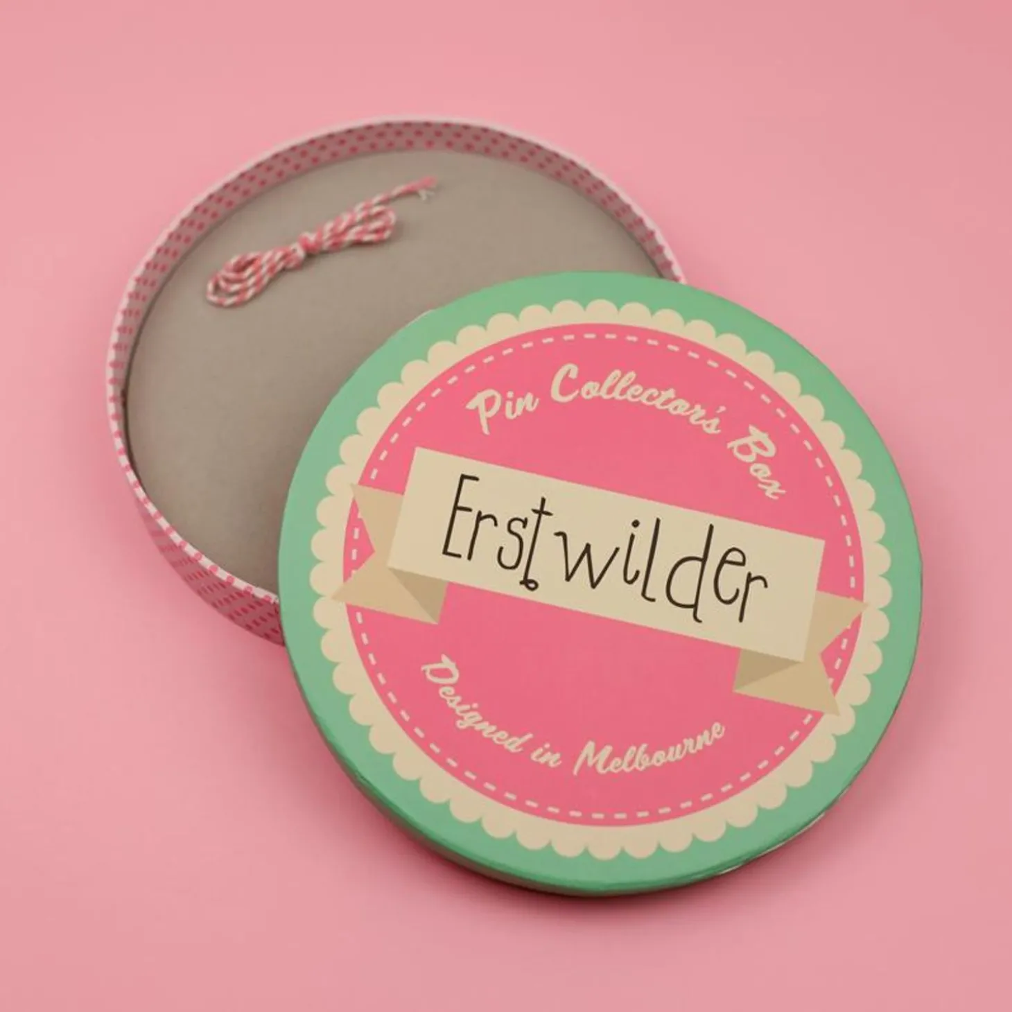 Enamel Pin Collectors Box (Grey)