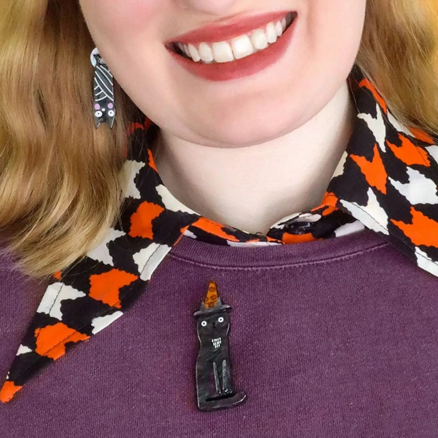 Familiar Shadow Brooch