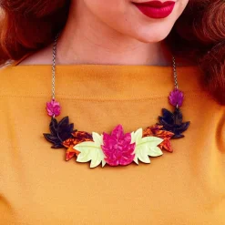 Foliage Follies Necklace