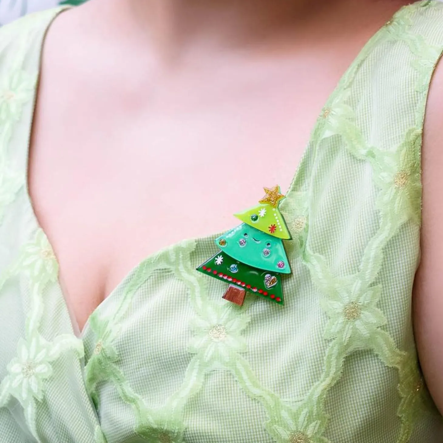 Guardian Of The Gifts Brooch