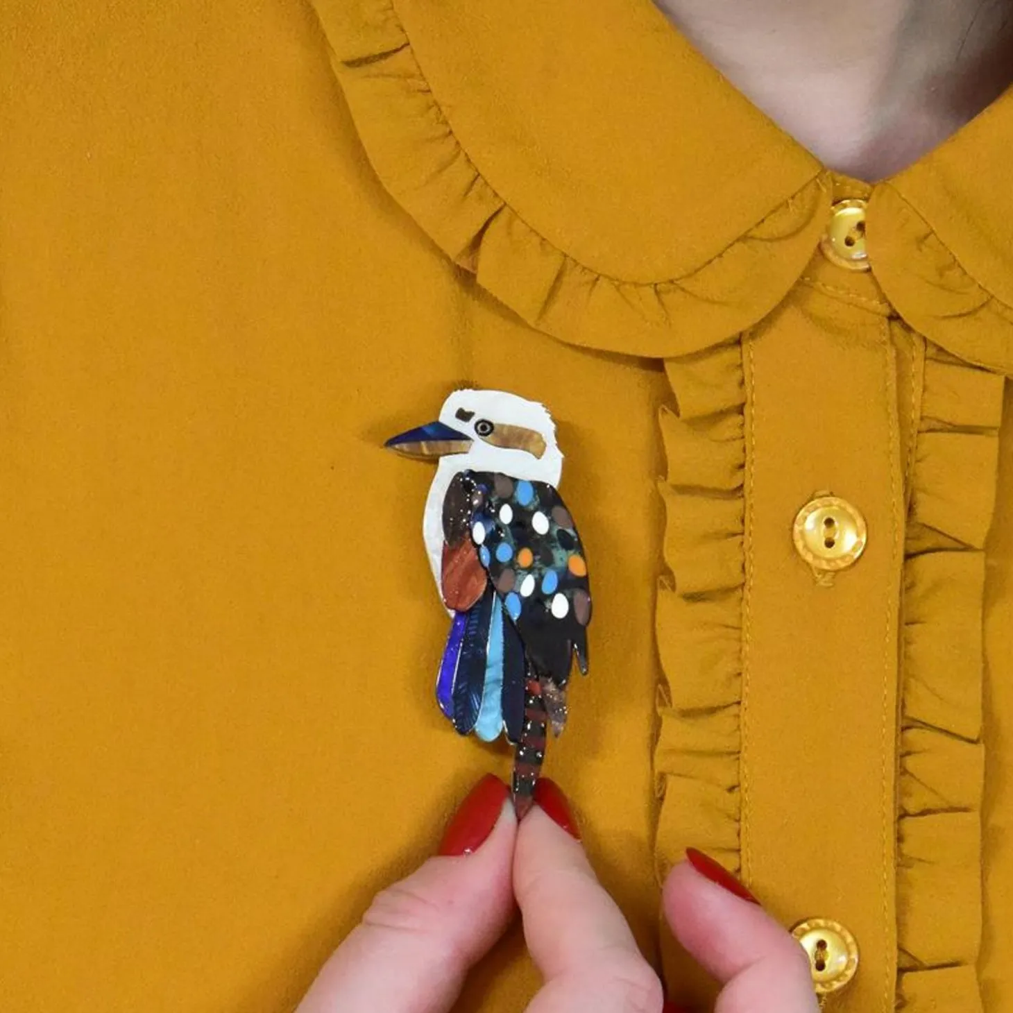 Gumtree Royalty Brooch