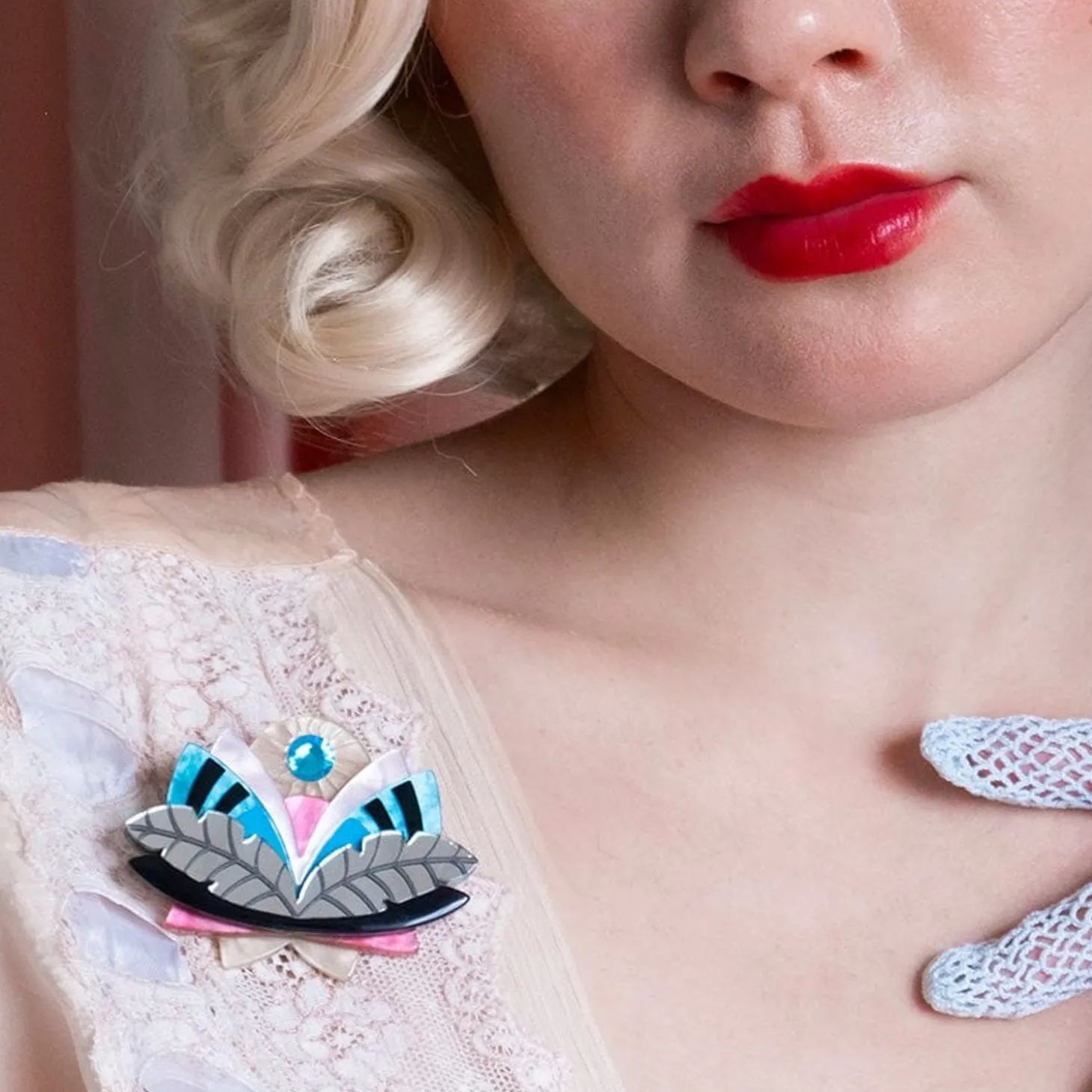 Harmonious Bloom Brooch