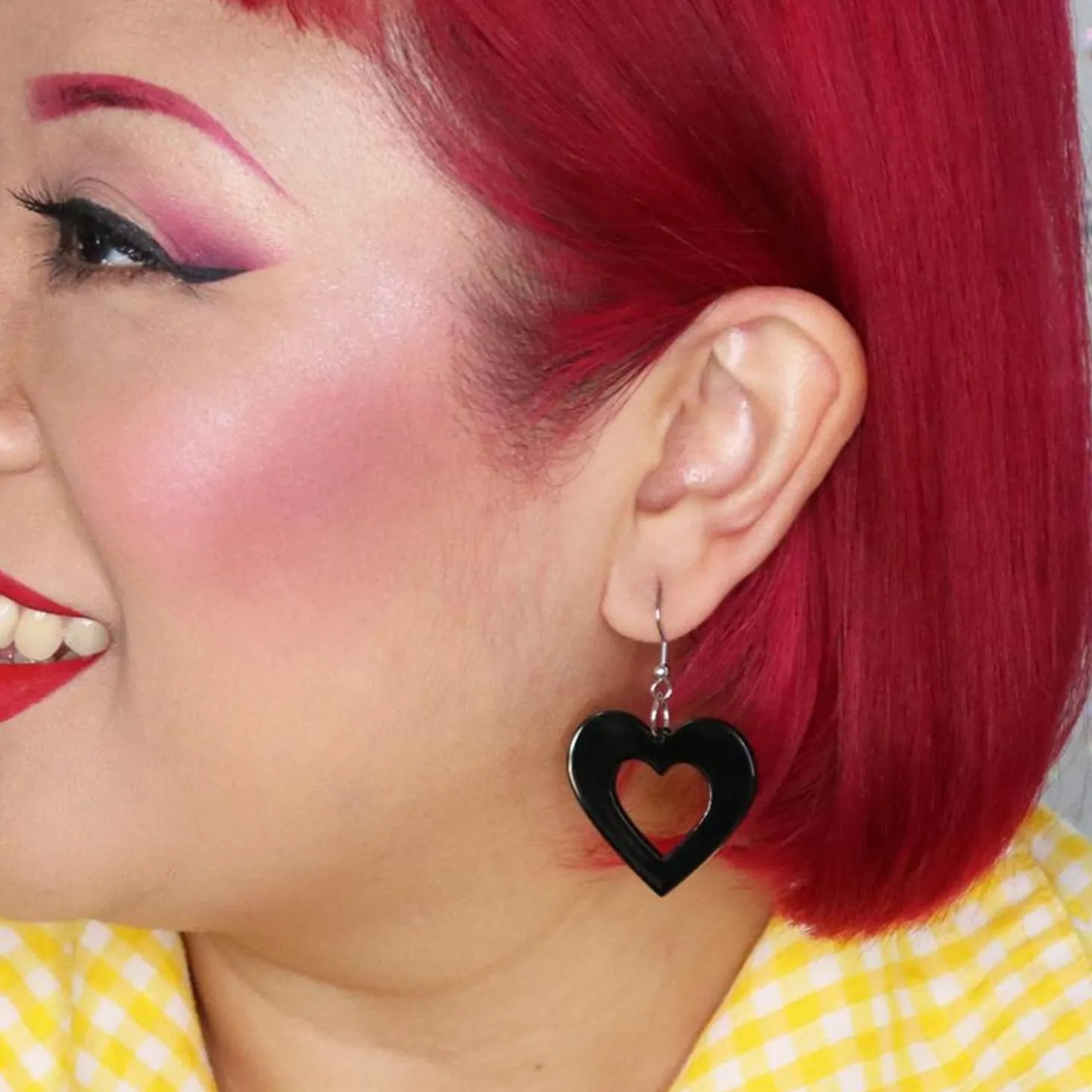 Heart Solid Resin Drop Earrings - Black