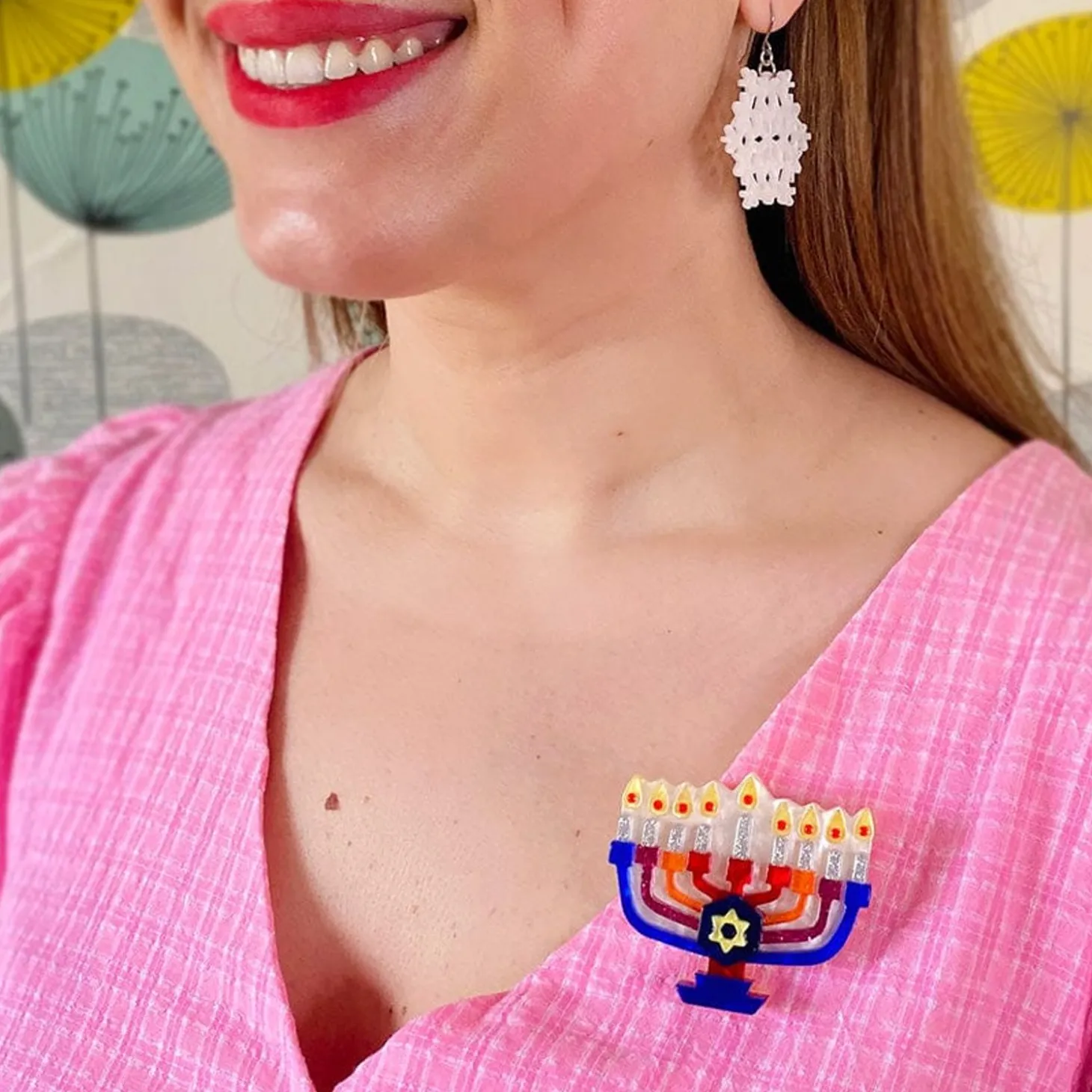 Holiday Lamp Brooch