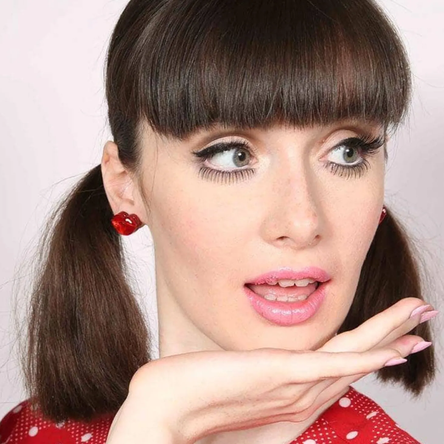 Kiss And Tell Earrings
