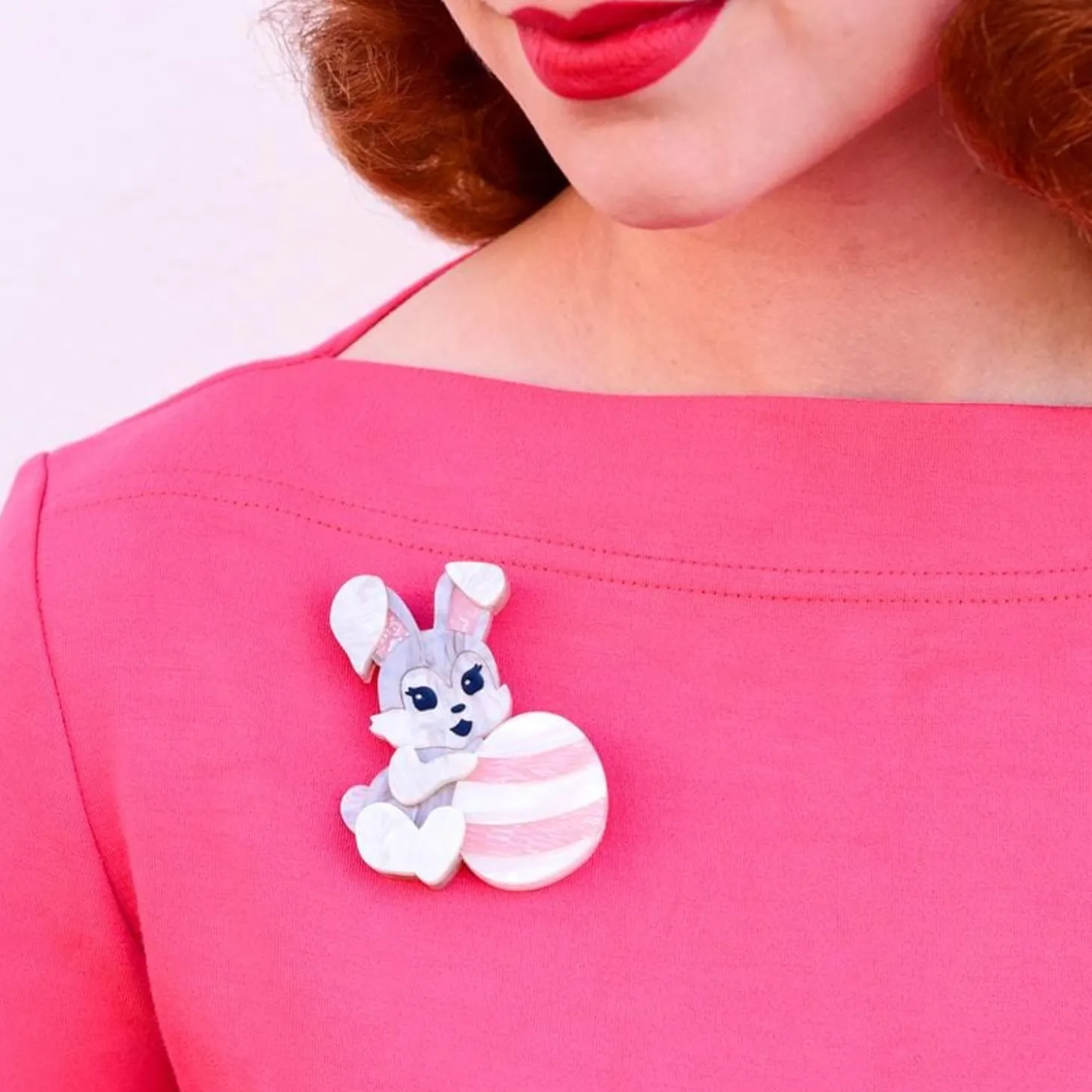 Kit & Egg Brooch