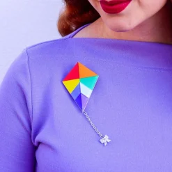 Kite Flight Brooch