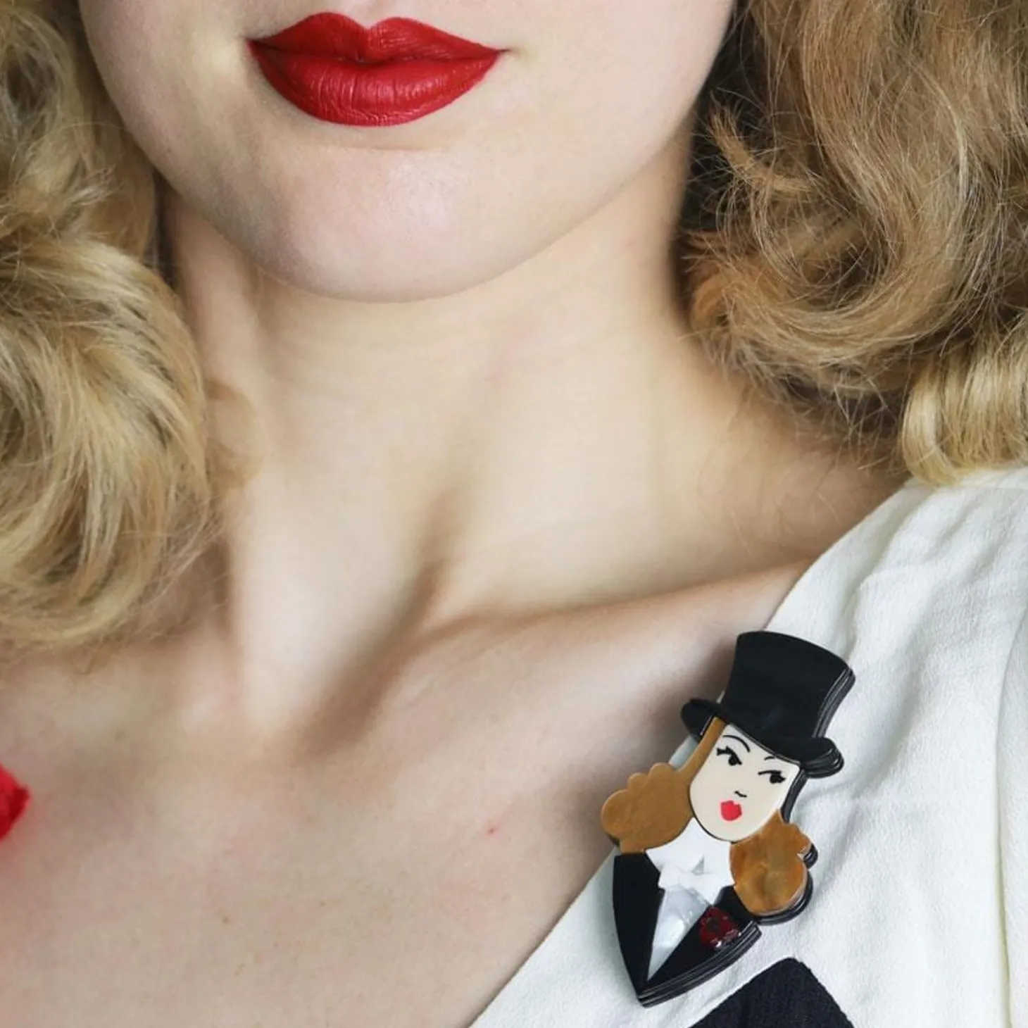 Lady Astaire Brooch