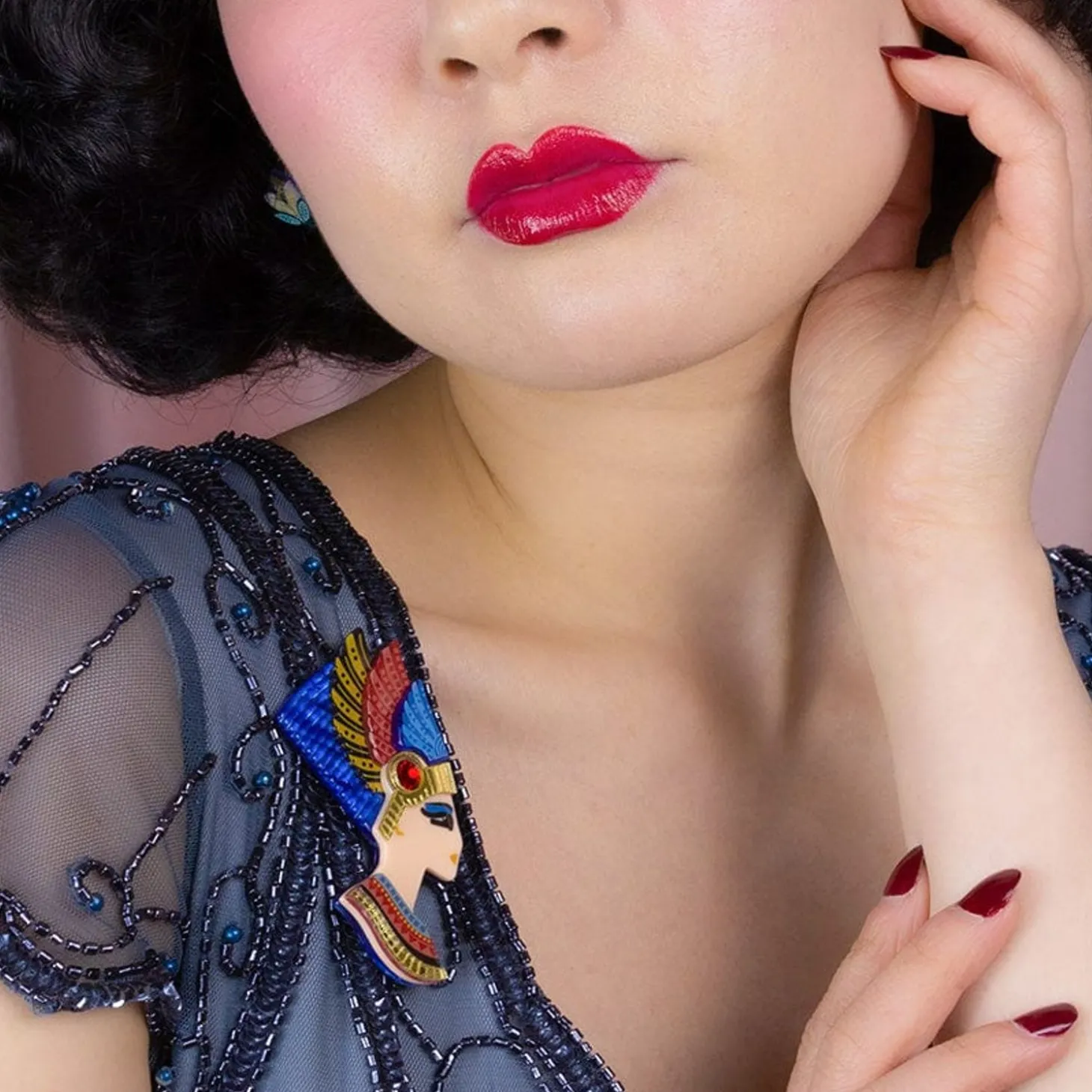 Lady Of Grace Nefertiti Brooch