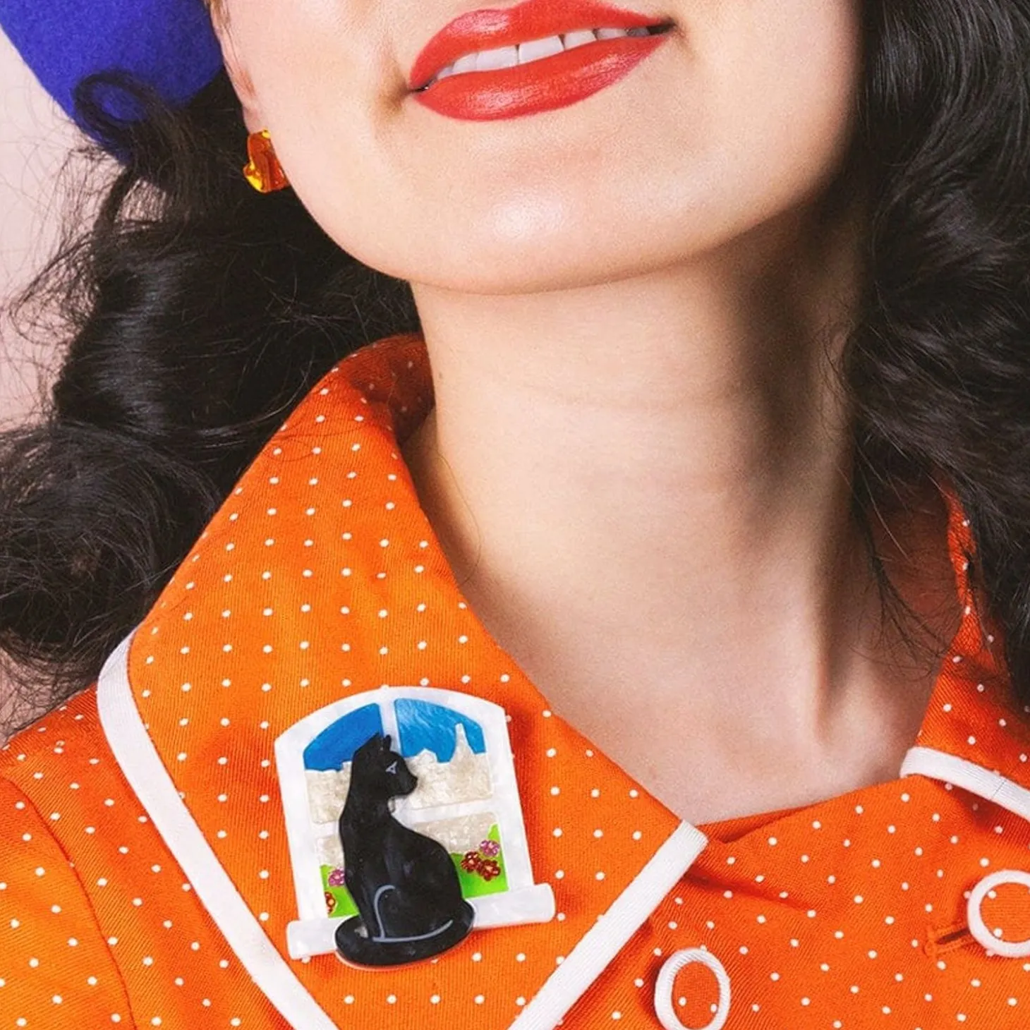 Le Chat Le Reveur Brooch