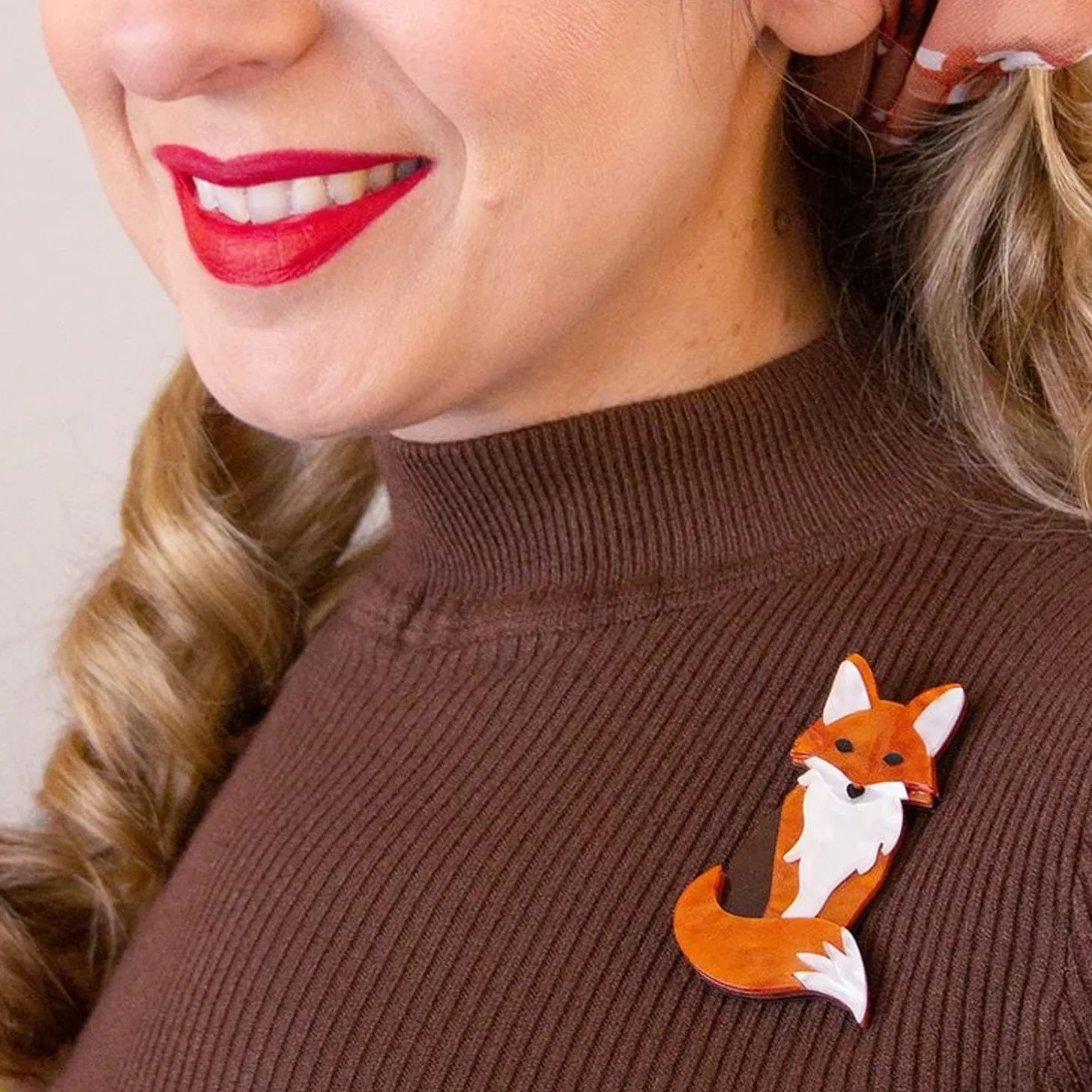 Mini Mulder Brooch