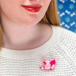 Pouncing Paulette Mini Brooch