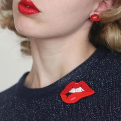 Science Fiction Lips