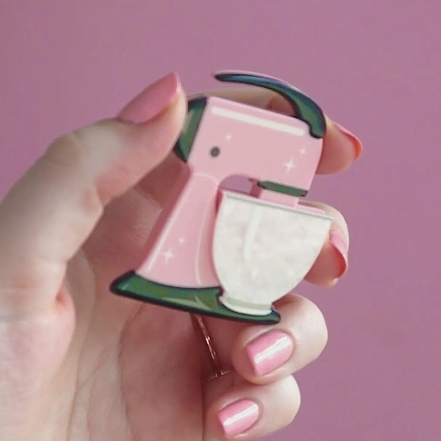 Spin Me Right Round Brooch - Pink