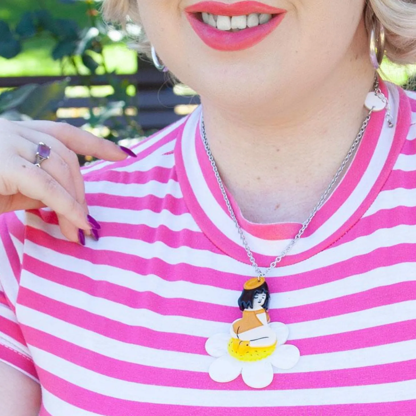Sweet Marguerite Necklace