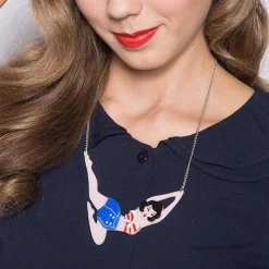 Synchronised Sabrina Necklace