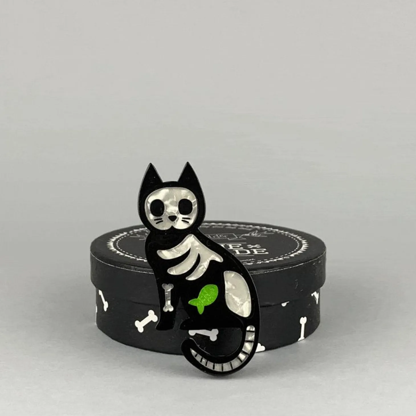 Tabby Tombstone Brooch