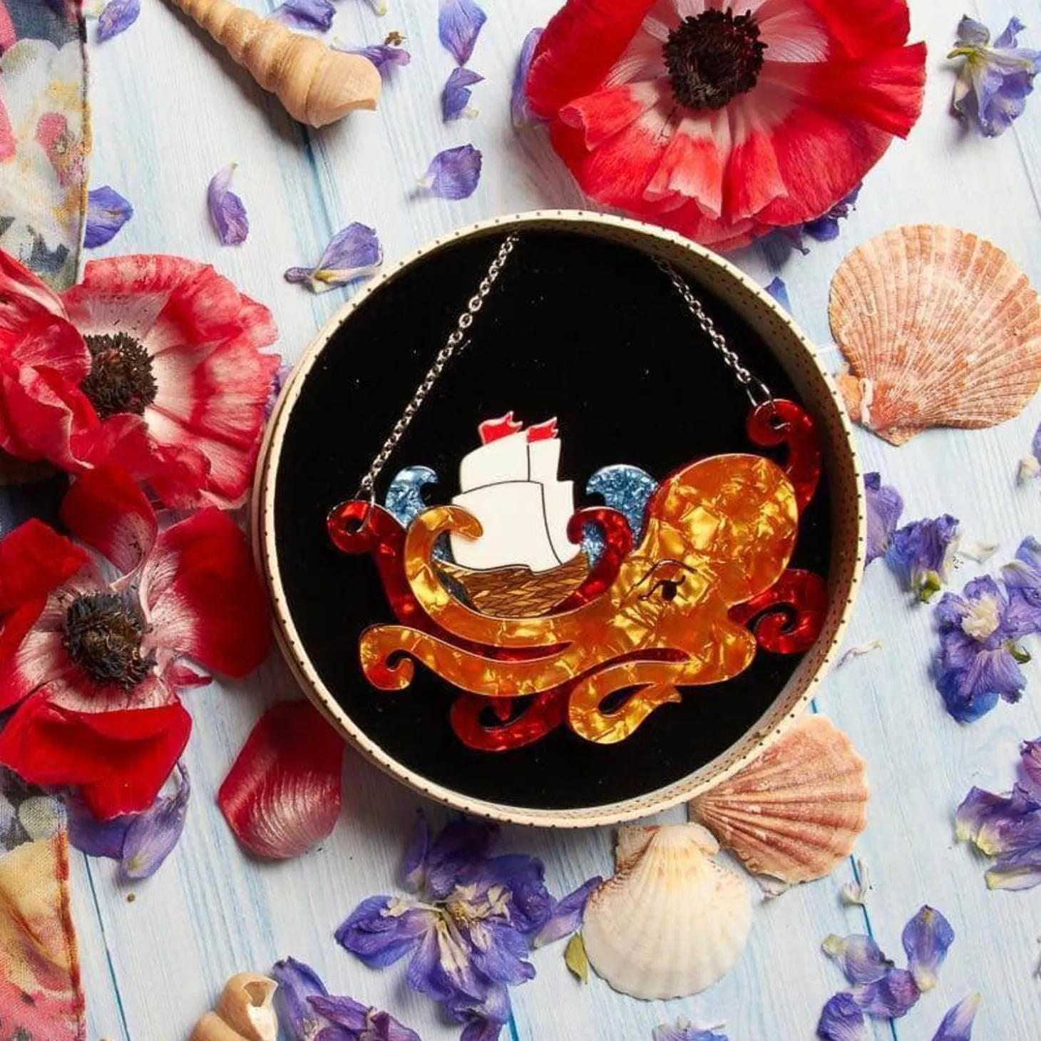 What'S Kraken Necklace
