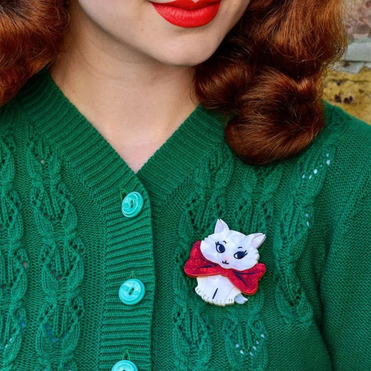 Wrapped Up In Love Kitten Brooch