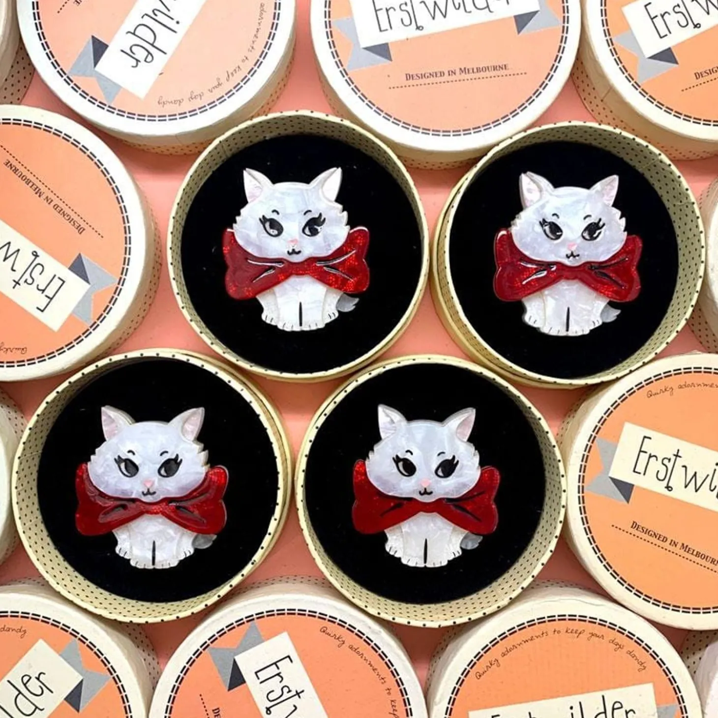 Wrapped Up In Love Kitten Brooch